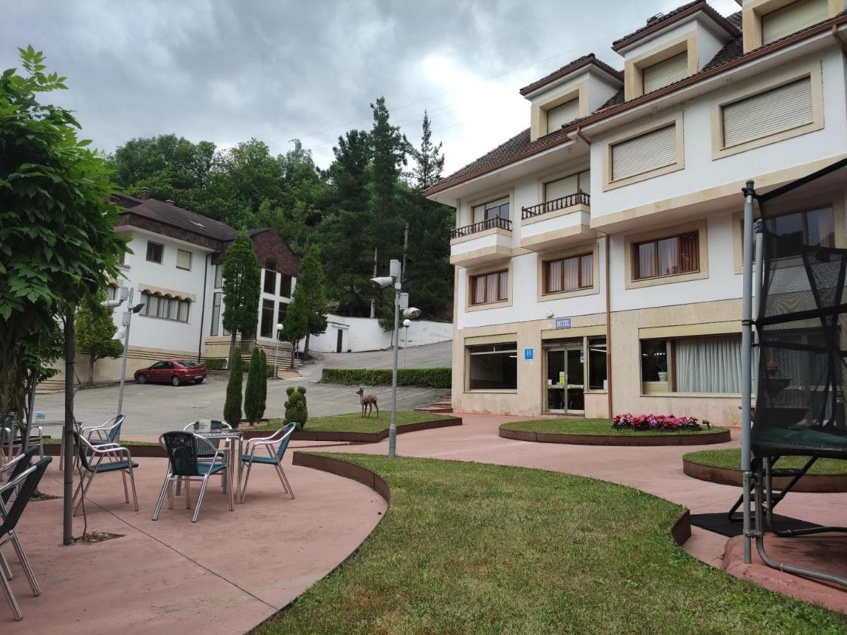 Hotel Penagrande Cangas De Narcea Exterior foto